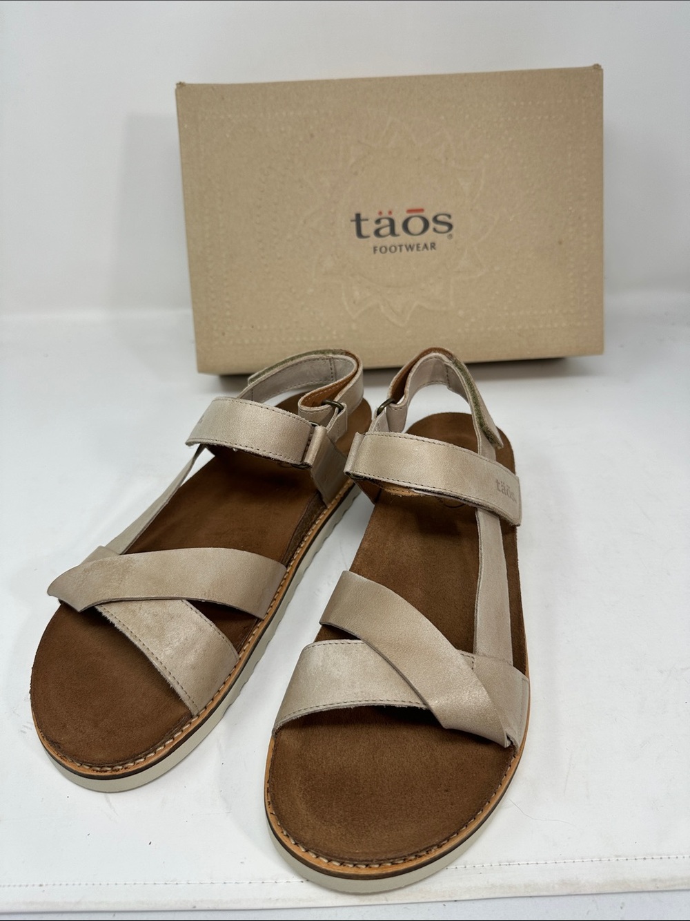 Taos Sandals Size 10-10.5
